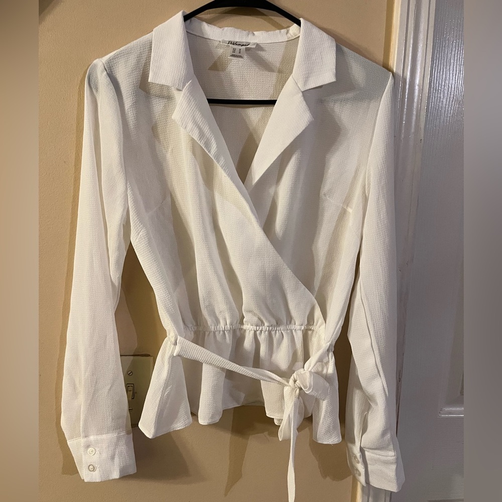 White Blouse wrap front look with tie waist. New W/o tag
